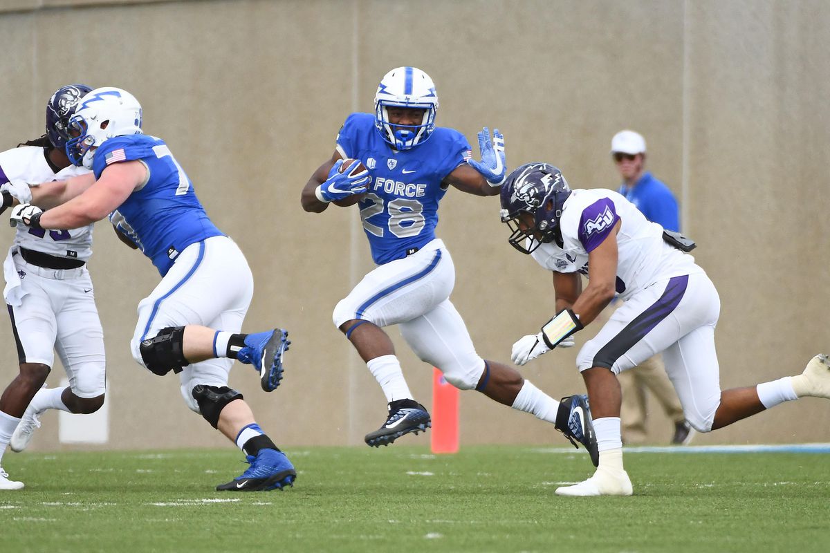 NCAA Football: Abilene Christian at Air Force