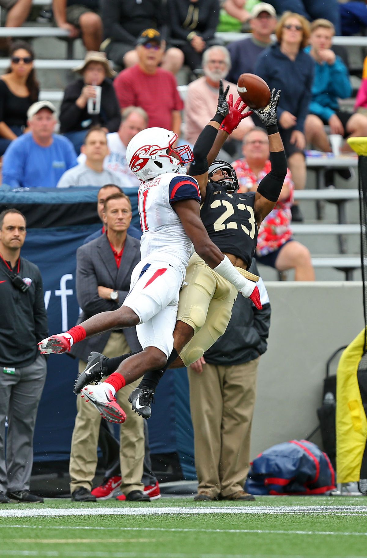 NCAA Football: Liberty at Army