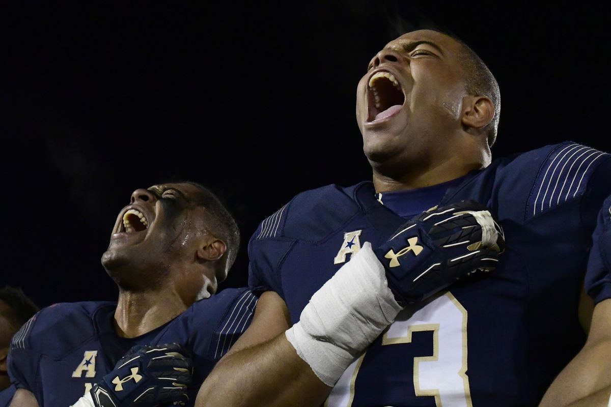 NCAA Football: Southern Methodist at Navy