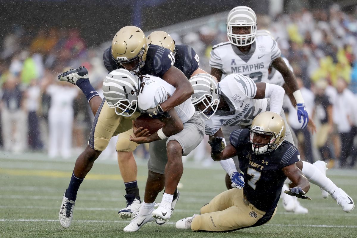 Memphis v Navy