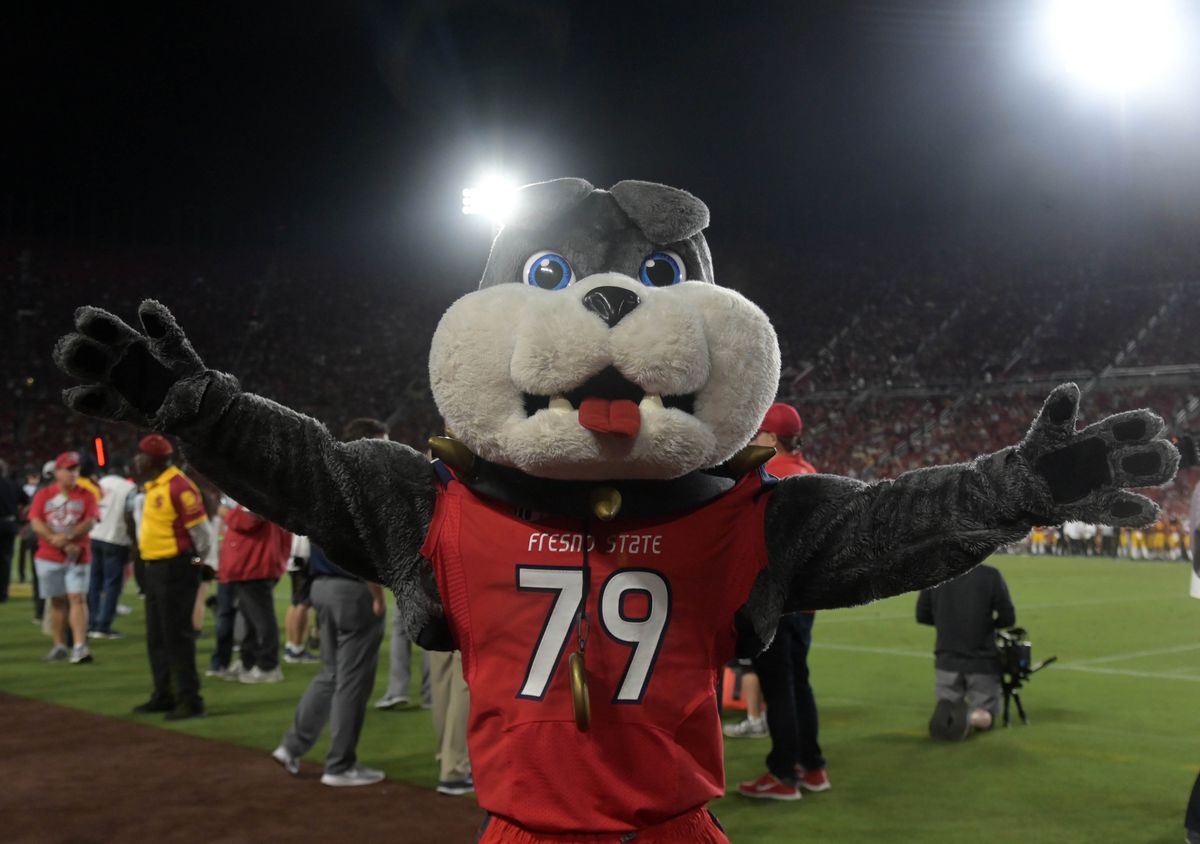 NCAA Football: Fresno State at Southern California