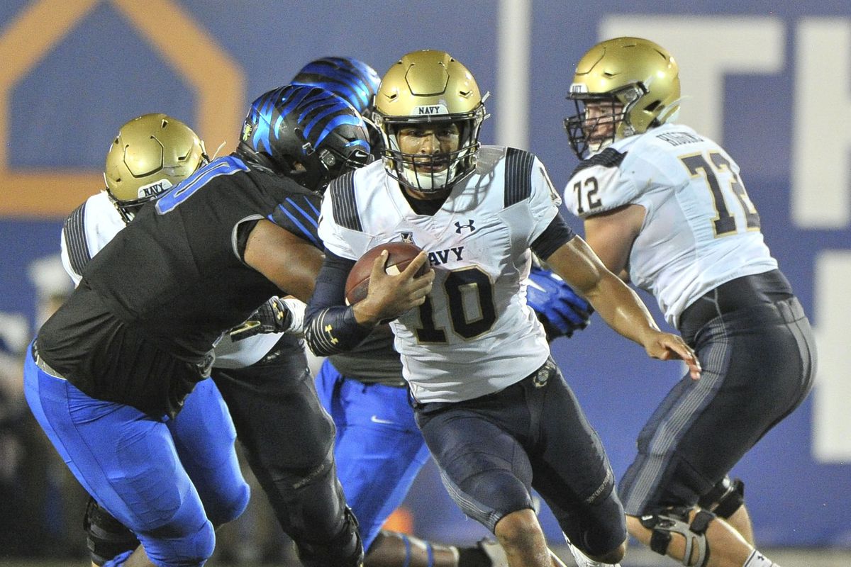 NCAA Football: Navy at Memphis