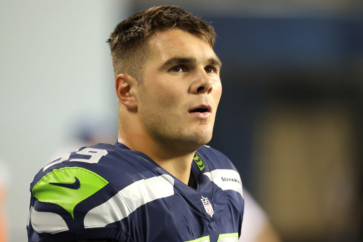 Los Angeles Chargers v Seattle Seahawks