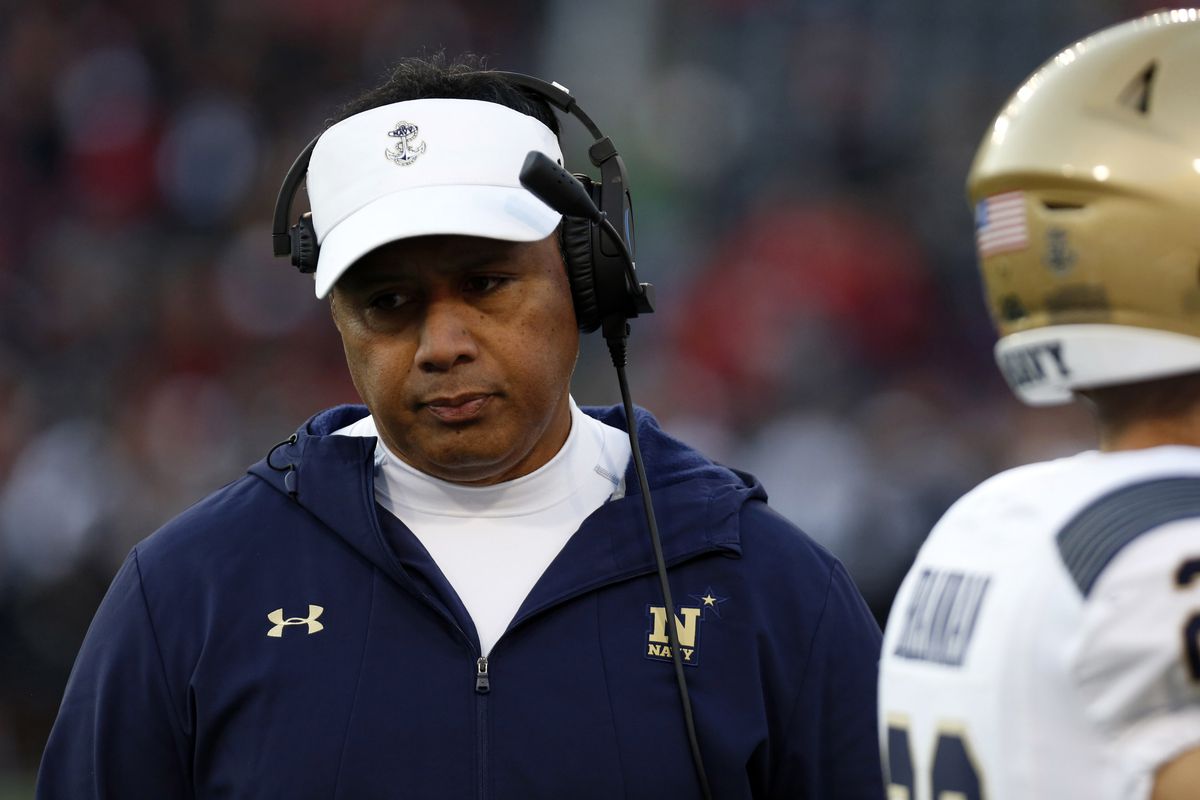 NCAA Football: Navy at Cincinnati