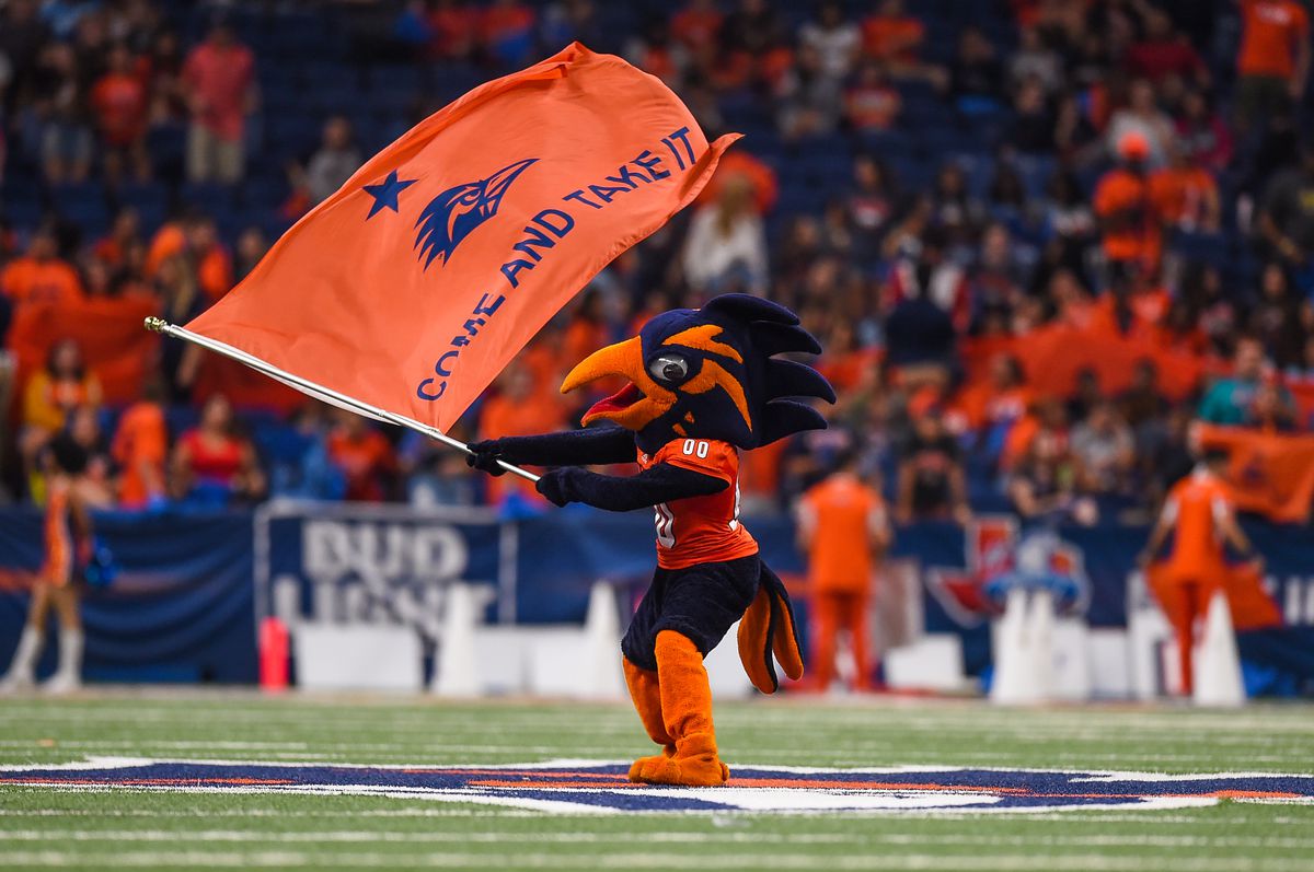 COLLEGE FOOTBALL: OCT 13 Louisiana Tech at UTSA